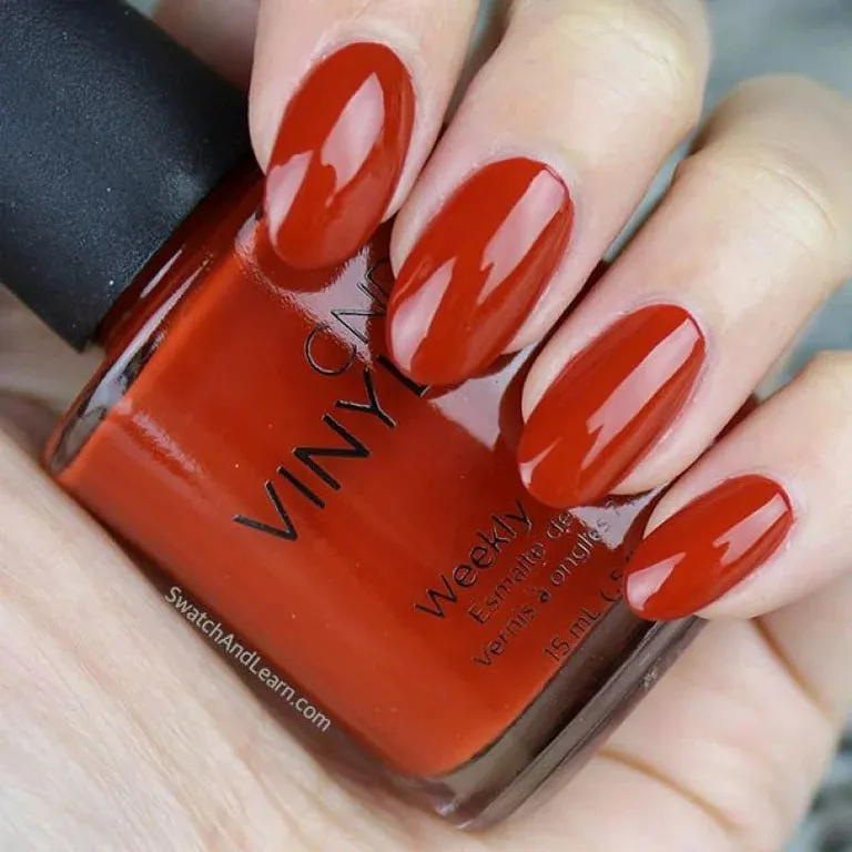 CND VINYLUX - Brick Knit #223