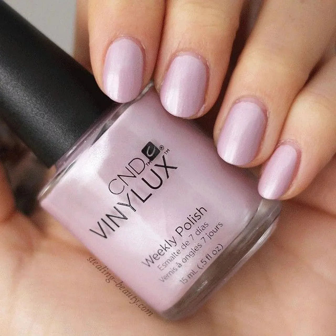 CND VINYLUX - Lavender Lace #216