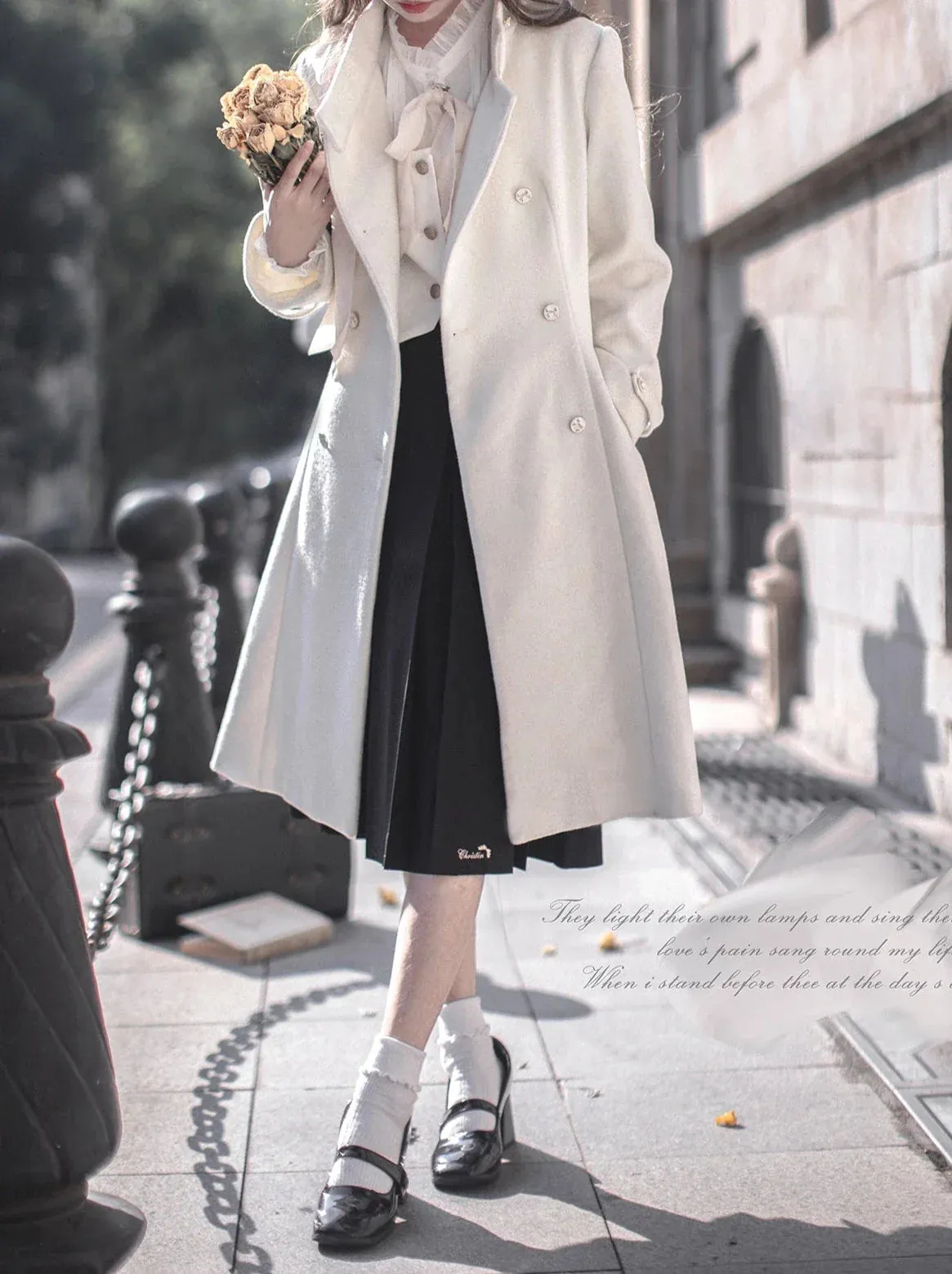 Elegant Stand Ribbon Double Retro Coat Wool Breasted Collar