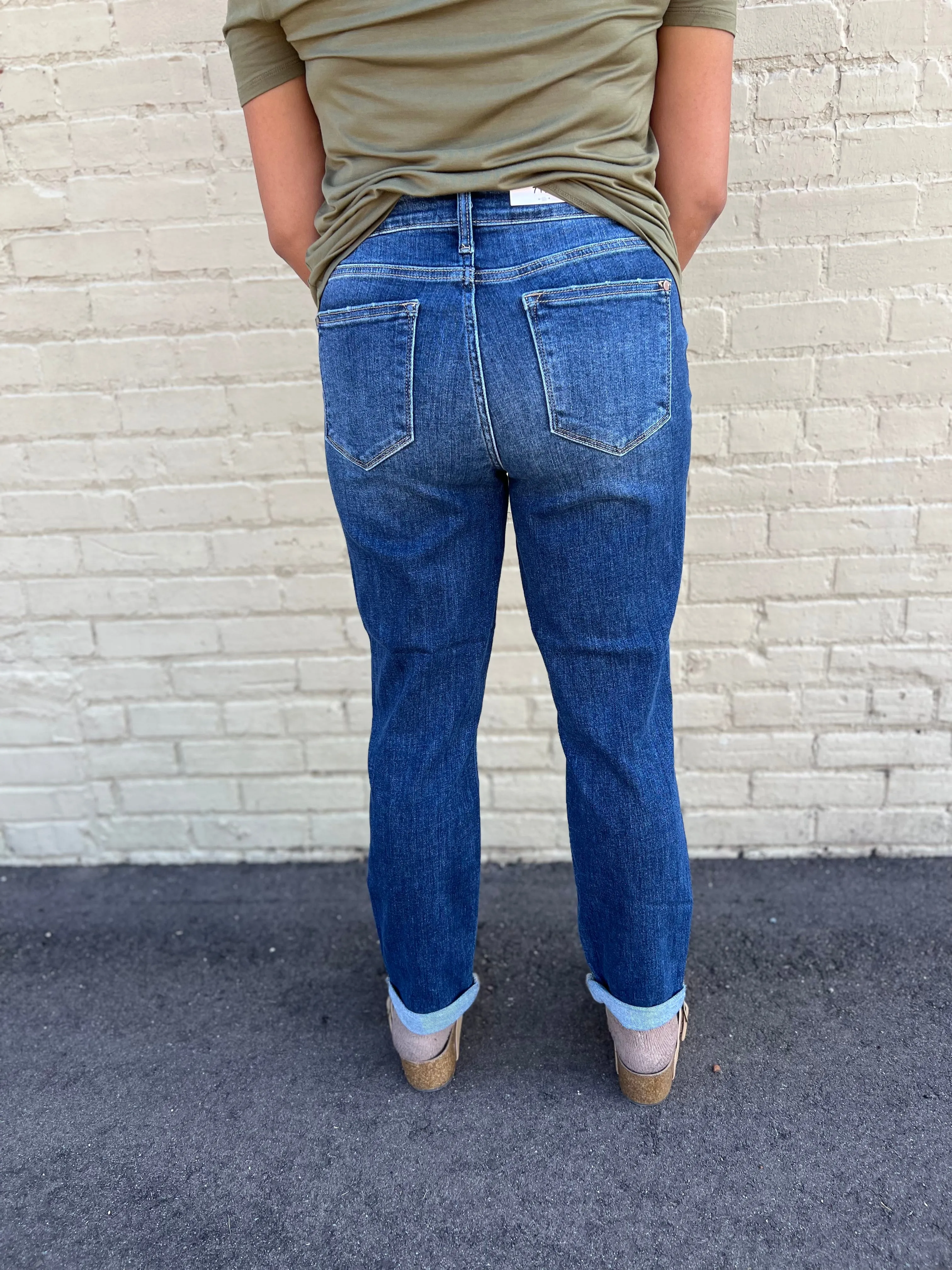Judy Blue Midrise Cuffed Boyfriend