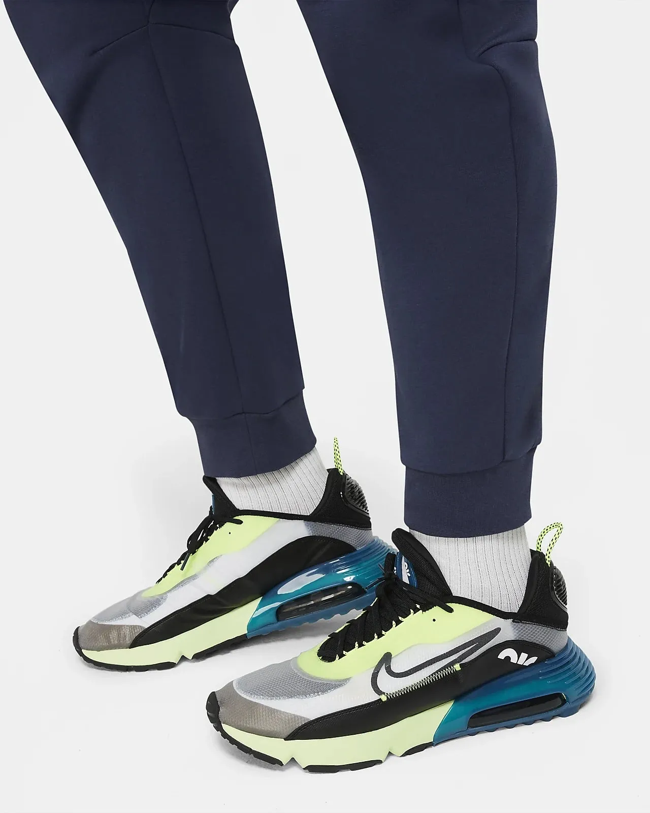 Nike Sportswear Tech Fleece Joggers (READ DESCRIPTION)