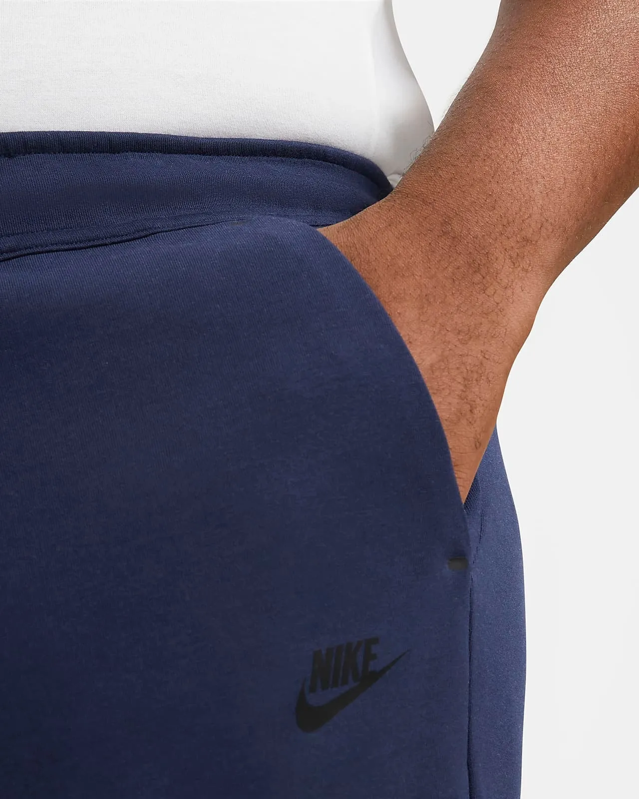 Nike Sportswear Tech Fleece Joggers (READ DESCRIPTION)