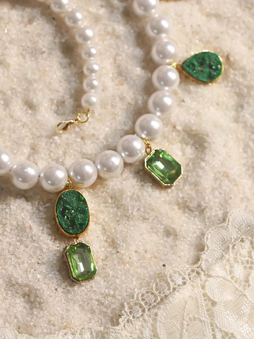 Pearls and Emerald Crystals Necklace