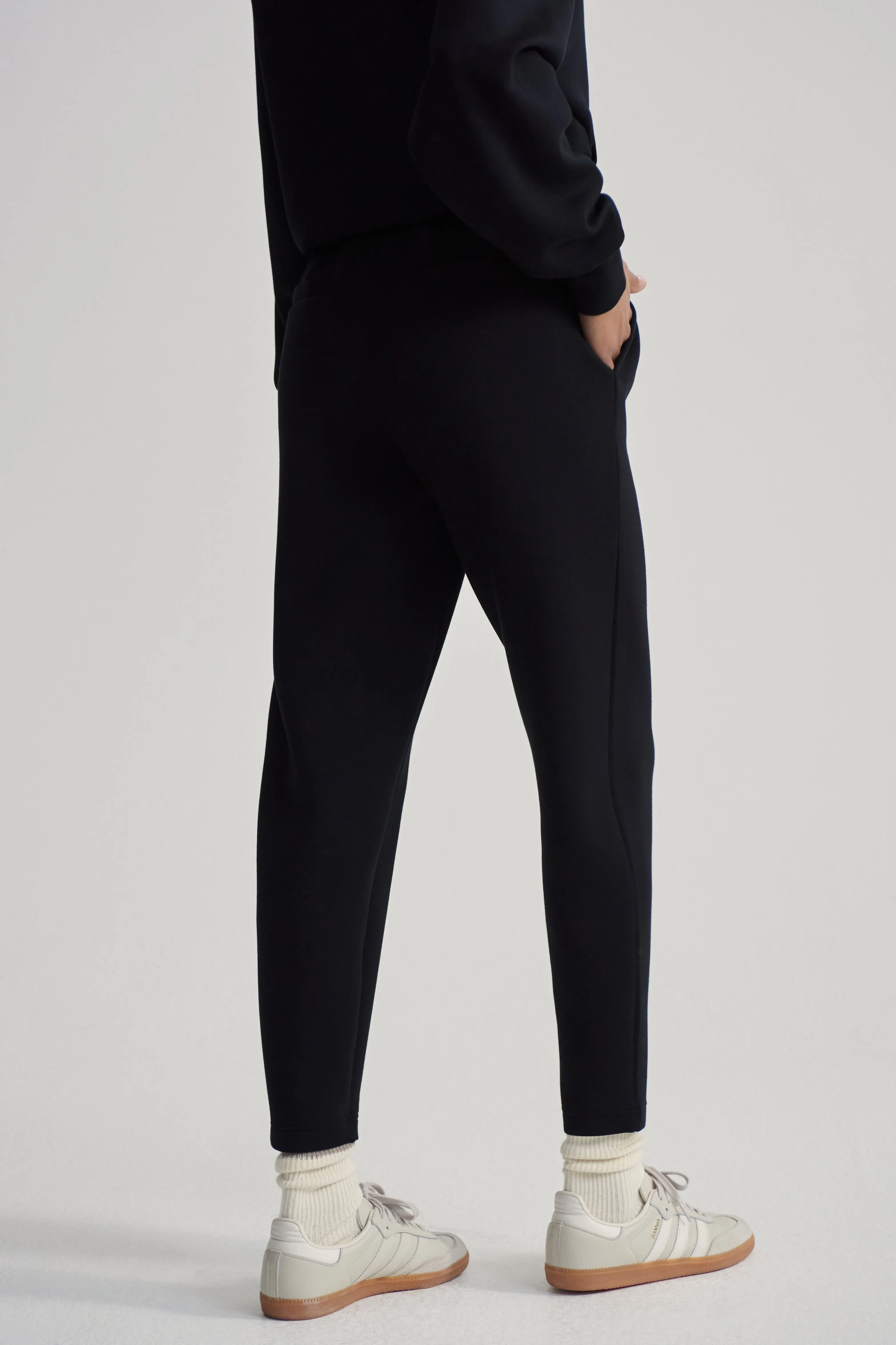 The Slim Pant