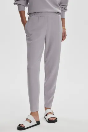 The Slim Pant