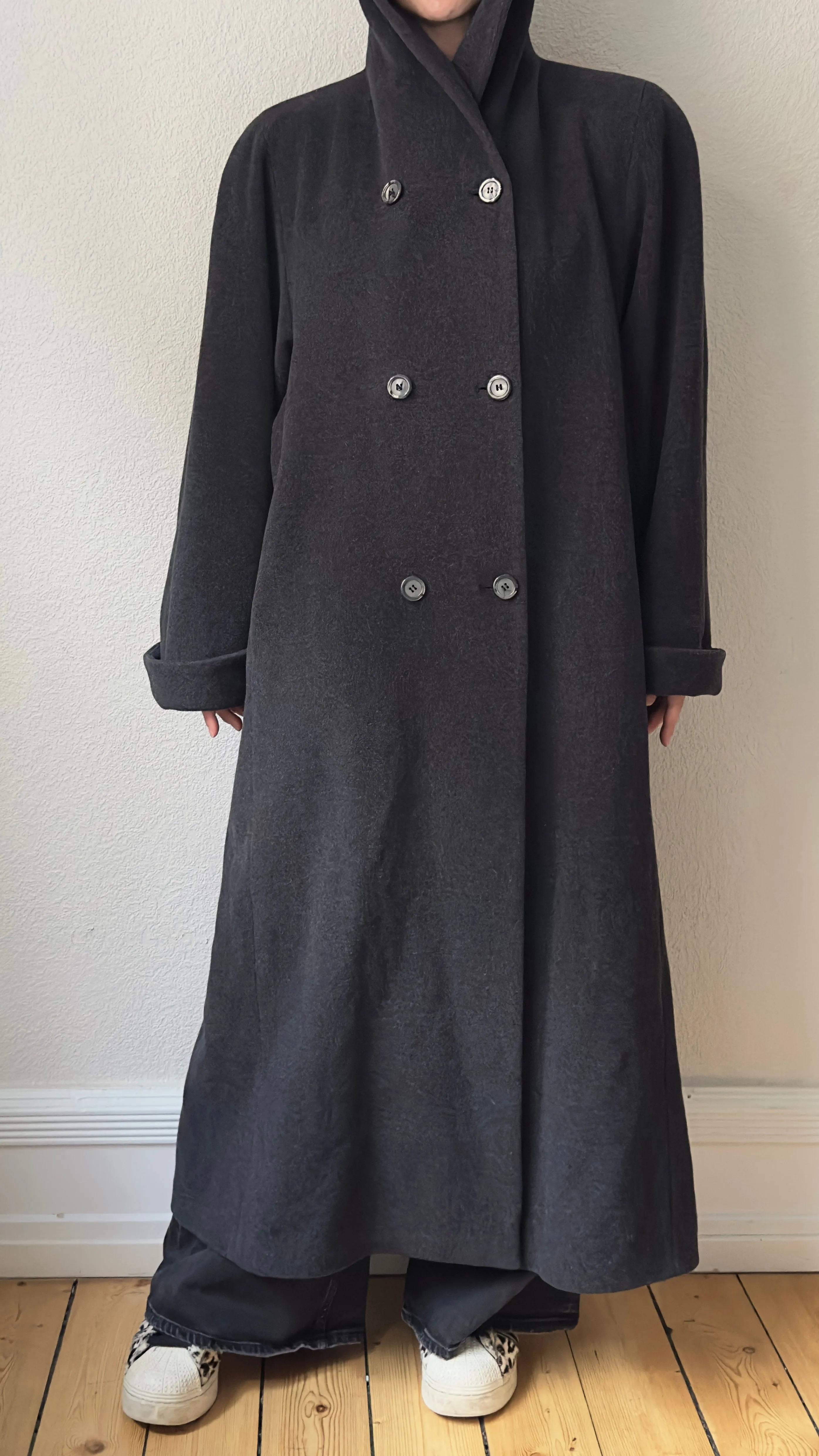 Vintage Gray Hooded Maxi Coat - size M-L